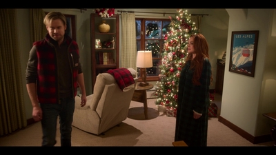 Click to view full size image
==============
Falling_For_Christmas_2022_1080p_LLP_003873.jpg Falling_For_Christmas_2022_1080p_LLP_003873.jpg