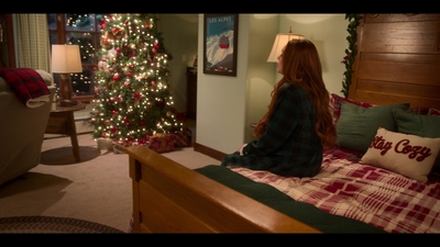 Click to view full size image
==============
Falling_For_Christmas_2022_1080p_LLP_003887.jpg Falling_For_Christmas_2022_1080p_LLP_003887.jpg