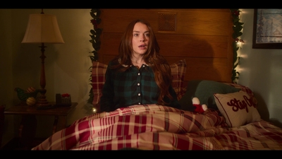 Click to view full size image
==============
Falling_For_Christmas_2022_1080p_LLP_004150.jpg Falling_For_Christmas_2022_1080p_LLP_004150.jpg