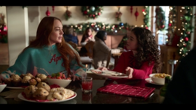 Click to view full size image
==============
Falling_For_Christmas_2022_1080p_LLP_004621.jpg Falling_For_Christmas_2022_1080p_LLP_004621.jpg