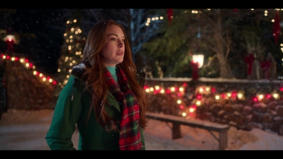 Click to view full size image
==============
Falling_For_Christmas_2022_1080p_LLP_005717.jpg Falling_For_Christmas_2022_1080p_LLP_005717.jpg