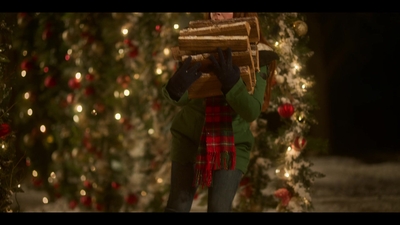 Click to view full size image
==============
Falling_For_Christmas_2022_1080p_LLP_005863.jpg Falling_For_Christmas_2022_1080p_LLP_005863.jpg