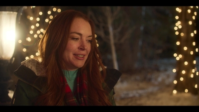 Falling_For_Christmas_2022_1080p_LLP_006051.jpg