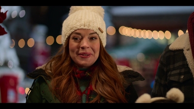 Click to view full size image
==============
Falling_For_Christmas_2022_1080p_LLP_006363.jpg Falling_For_Christmas_2022_1080p_LLP_006363.jpg