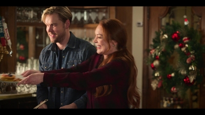 Click to view full size image
==============
Falling_For_Christmas_2022_1080p_LLP_007043.jpg Falling_For_Christmas_2022_1080p_LLP_007043.jpg