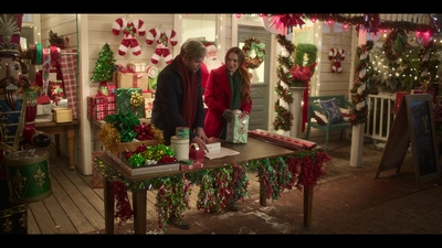Click to view full size image
==============
Falling_For_Christmas_2022_1080p_LLP_007817.jpg Falling_For_Christmas_2022_1080p_LLP_007817.jpg