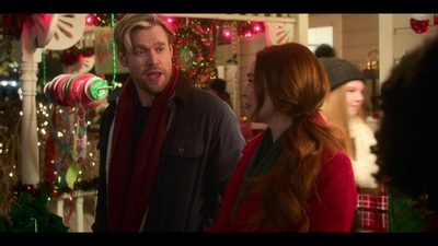 Falling_For_Christmas_2022_1080p_LLP_007870.jpg