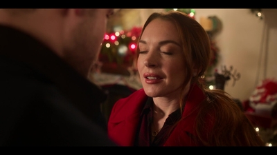 Falling_For_Christmas_2022_1080p_LLP_008065.jpg
