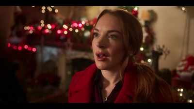 Falling_For_Christmas_2022_1080p_LLP_008107.jpg