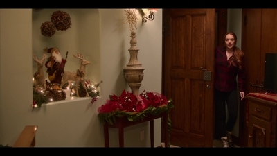 Click to view full size image
==============
Falling_For_Christmas_2022_1080p_LLP_008132.jpg Falling_For_Christmas_2022_1080p_LLP_008132.jpg