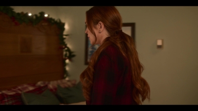Click to view full size image
==============
Falling_For_Christmas_2022_1080p_LLP_008152.jpg Falling_For_Christmas_2022_1080p_LLP_008152.jpg