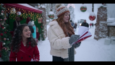 Click to view full size image
==============
Falling_For_Christmas_2022_1080p_LLP_008942.jpg Falling_For_Christmas_2022_1080p_LLP_008942.jpg