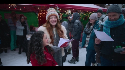 Click to view full size image
==============
Falling_For_Christmas_2022_1080p_LLP_008966.jpg Falling_For_Christmas_2022_1080p_LLP_008966.jpg