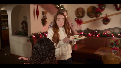 Click to view full size image
==============
Falling_For_Christmas_2022_1080p_LLP_008992.jpg Falling_For_Christmas_2022_1080p_LLP_008992.jpg