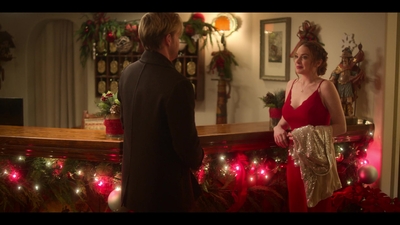 Click to view full size image
==============
Falling_For_Christmas_2022_1080p_LLP_009790.jpg Falling_For_Christmas_2022_1080p_LLP_009790.jpg