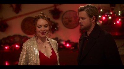 Click to view full size image
==============
Falling_For_Christmas_2022_1080p_LLP_009859.jpg Falling_For_Christmas_2022_1080p_LLP_009859.jpg