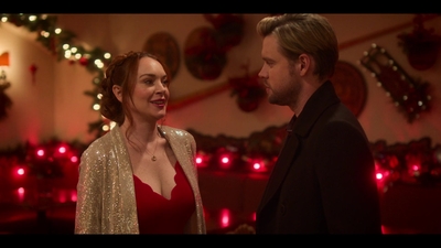 Click to view full size image
==============
Falling_For_Christmas_2022_1080p_LLP_009866.jpg Falling_For_Christmas_2022_1080p_LLP_009866.jpg