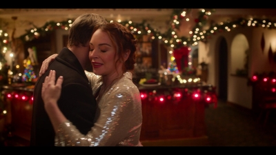 Click to view full size image
==============
Falling_For_Christmas_2022_1080p_LLP_009954.jpg Falling_For_Christmas_2022_1080p_LLP_009954.jpg
