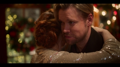 Click to view full size image
==============
Falling_For_Christmas_2022_1080p_LLP_009966.jpg Falling_For_Christmas_2022_1080p_LLP_009966.jpg