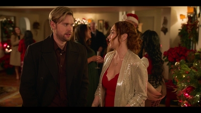 Click to view full size image
==============
Falling_For_Christmas_2022_1080p_LLP_010126.jpg Falling_For_Christmas_2022_1080p_LLP_010126.jpg