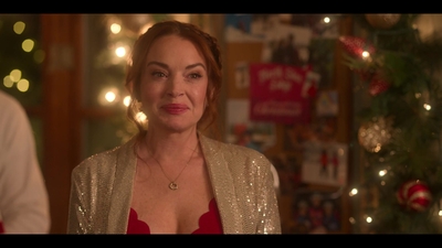 Click to view full size image
==============
Falling_For_Christmas_2022_1080p_LLP_010585.jpg Falling_For_Christmas_2022_1080p_LLP_010585.jpg