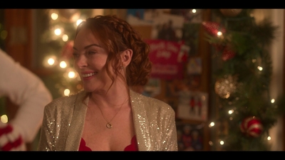 Click to view full size image
==============
Falling_For_Christmas_2022_1080p_LLP_010601.jpg Falling_For_Christmas_2022_1080p_LLP_010601.jpg