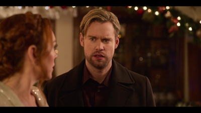 Click to view full size image
==============
Falling_For_Christmas_2022_1080p_LLP_010674.jpg Falling_For_Christmas_2022_1080p_LLP_010674.jpg