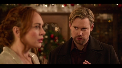 Click to view full size image
==============
Falling_For_Christmas_2022_1080p_LLP_010708.jpg Falling_For_Christmas_2022_1080p_LLP_010708.jpg