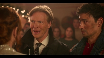 Falling_For_Christmas_2022_1080p_LLP_010734.jpg