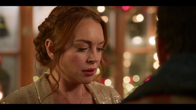 Falling_For_Christmas_2022_1080p_LLP_010776.jpg