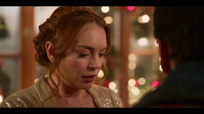 Falling_For_Christmas_2022_1080p_LLP_010777.jpg