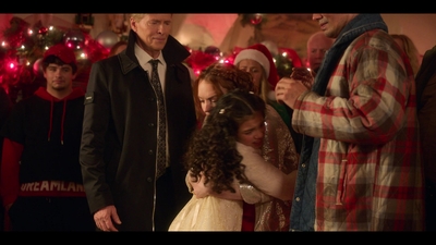 Click to view full size image
==============
Falling_For_Christmas_2022_1080p_LLP_010879.jpg Falling_For_Christmas_2022_1080p_LLP_010879.jpg