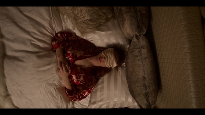 Falling_For_Christmas_2022_1080p_LLP_011003.jpg