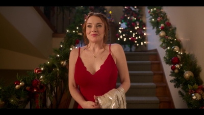 Falling_For_Christmas_2022_1080p_LLP_011137.jpg