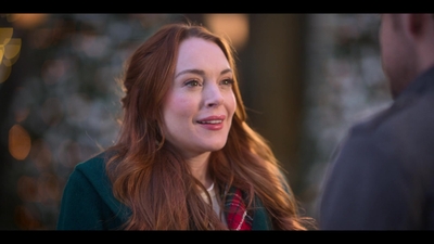 Click to view full size image
==============
Falling_For_Christmas_2022_1080p_LLP_012673.jpg Falling_For_Christmas_2022_1080p_LLP_012673.jpg