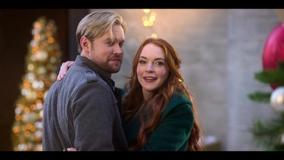 Click to view full size image
==============
Falling_For_Christmas_2022_1080p_LLP_012804.jpg Falling_For_Christmas_2022_1080p_LLP_012804.jpg