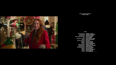 Falling_For_Christmas_2022_1080p_LLP_012965.jpg