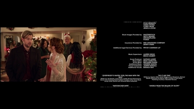 Falling_For_Christmas_2022_1080p_LLP_013276.jpg