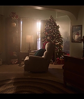 Falling_For_Christmas_2022_1080p_LLP_004176.jpg