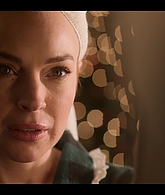 Falling_For_Christmas_2022_1080p_LLP_004215.jpg