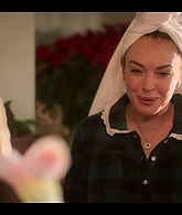 Falling_For_Christmas_2022_1080p_LLP_004271.jpg