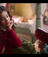 Falling_For_Christmas_2022_1080p_LLP_004284.jpg