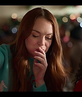 Falling_For_Christmas_2022_1080p_LLP_004693.jpg