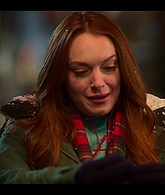 Falling_For_Christmas_2022_1080p_LLP_005770.jpg