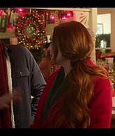 Falling_For_Christmas_2022_1080p_LLP_007897.jpg
