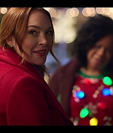 Falling_For_Christmas_2022_1080p_LLP_007965.jpg