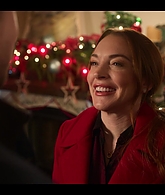 Falling_For_Christmas_2022_1080p_LLP_008042.jpg
