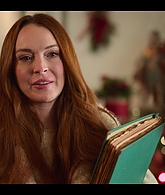 Falling_For_Christmas_2022_1080p_LLP_008741.jpg