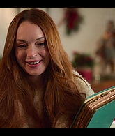 Falling_For_Christmas_2022_1080p_LLP_008777.jpg