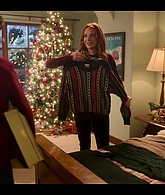 Falling_For_Christmas_2022_1080p_LLP_009407.jpg